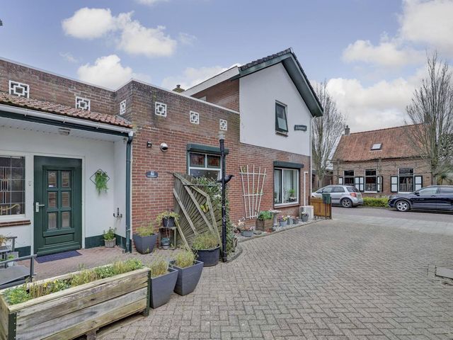 Sint Joostdijk 92, Oosterland
