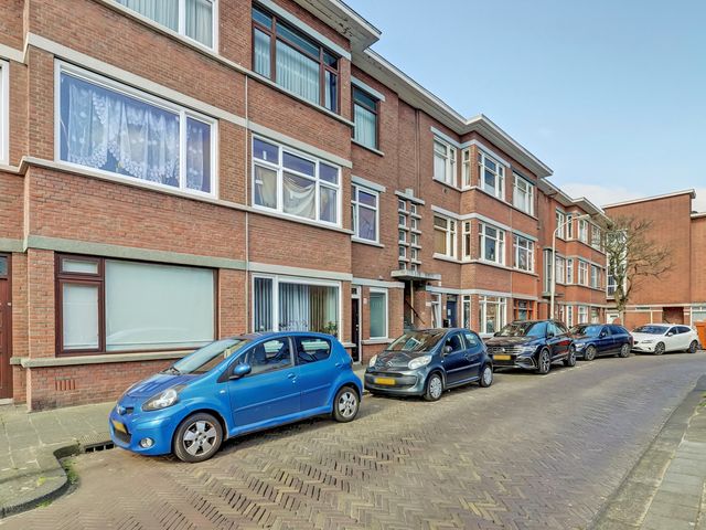 Nunspeetlaan 241, Den Haag