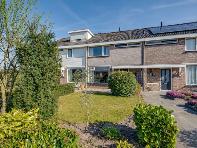 Bovendonksestraat 75, Hoeven