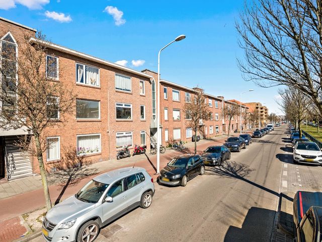 Escamplaan 127, 'S-Gravenhage