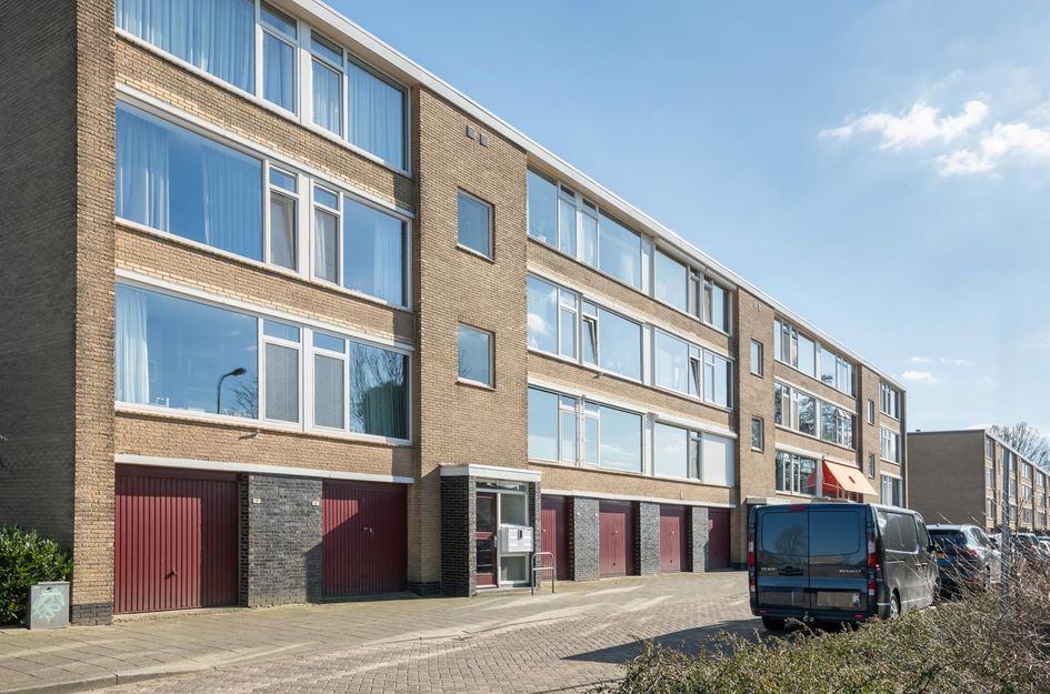 Van Lennepstraat 17