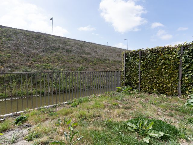 Zwembaan 62, Vlaardingen