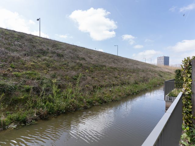 Zwembaan 62, Vlaardingen