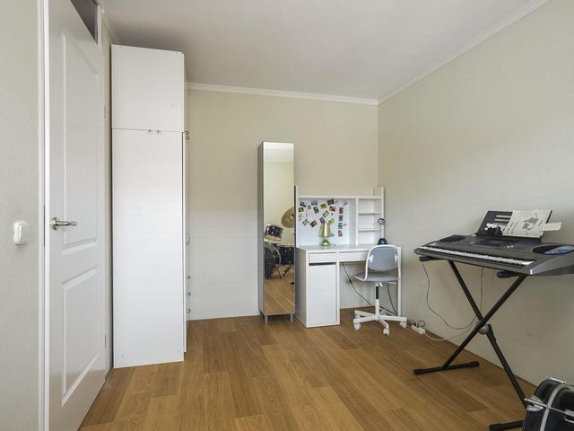 Rumbastraat 5, Almere