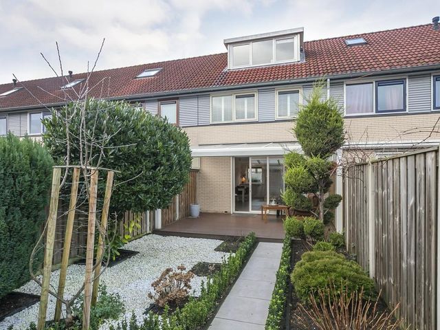 Rumbastraat 5, Almere