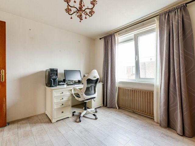 Oldewierde 259, Almere