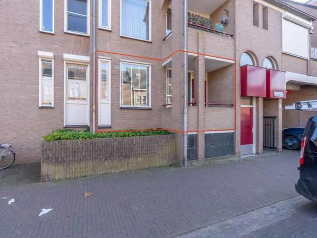 De Gouden Leeuw 112, Venray