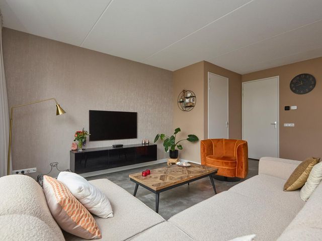 John Miltonlaan 21, Hoofddorp