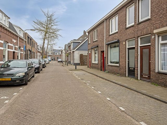 Abraham Kuijperstraat 26, Tilburg
