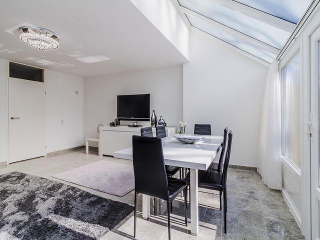 Vendelhof 80, Schiedam