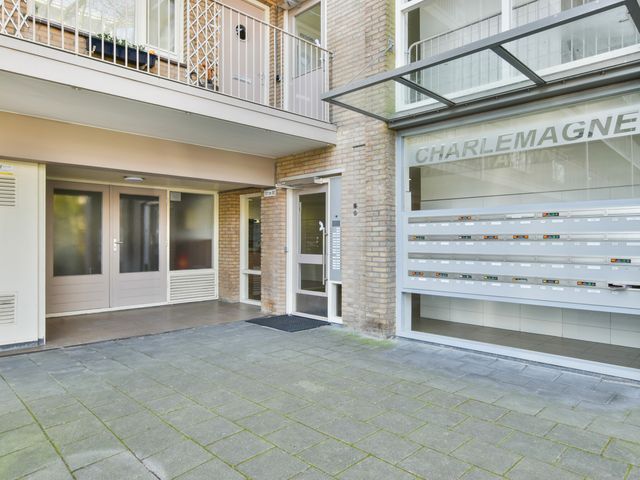 Populierenlaan 533, Amstelveen