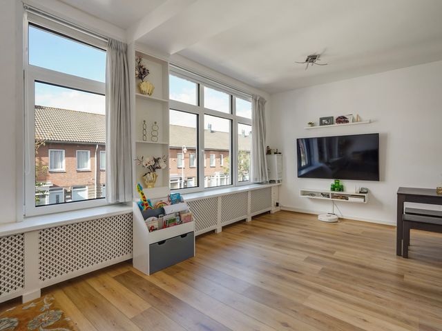 Hugo Verrieststraat 72A, Den Haag