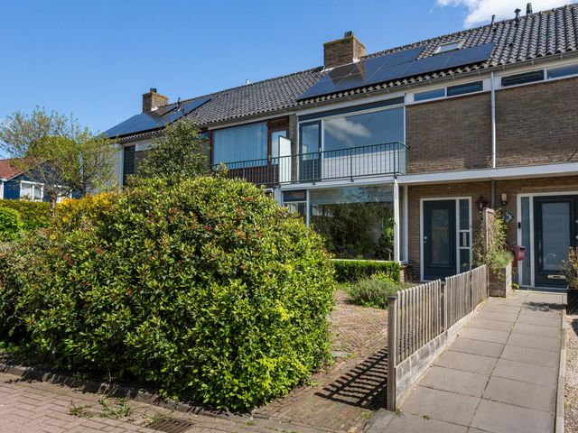 Esdoornstraat 8, Linschoten