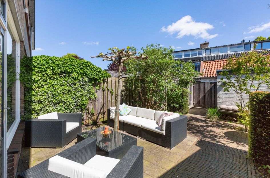 Esdoornstraat 8