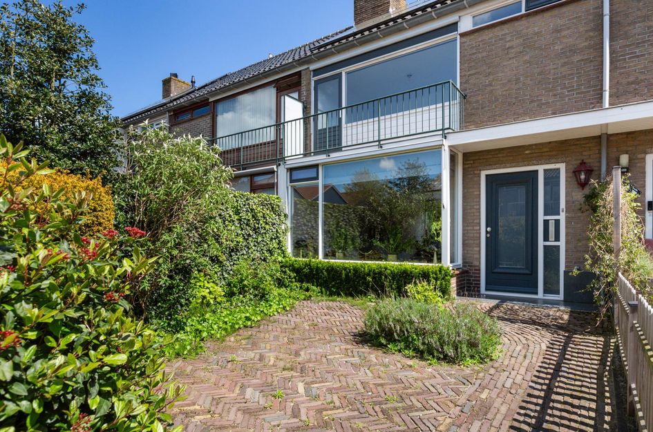 Esdoornstraat 8