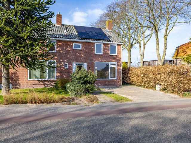 Kruisweg 54, Marum