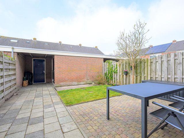 Graaf Willemstraat 51, Bovenkarspel
