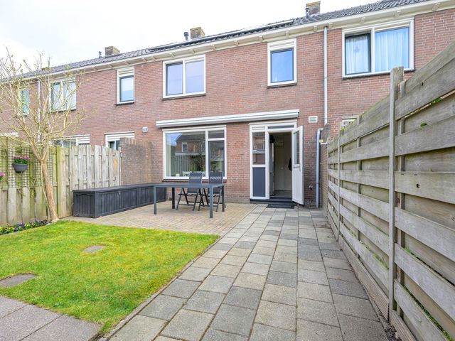Graaf Willemstraat 51, Bovenkarspel