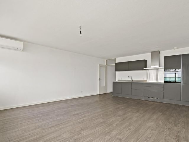 Zeekant 104A, 'S-Gravenhage