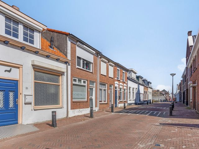 Visserstraat 21, Steenbergen