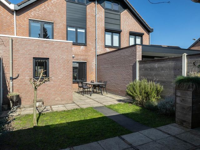 Valveeken 32, Prinsenbeek
