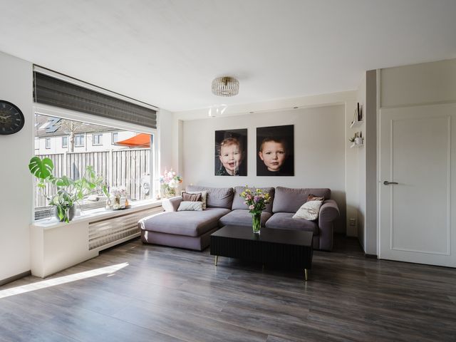 Vuursteenkreek 52, Spijkenisse