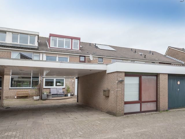 Polanen 45, Nieuw-Vennep