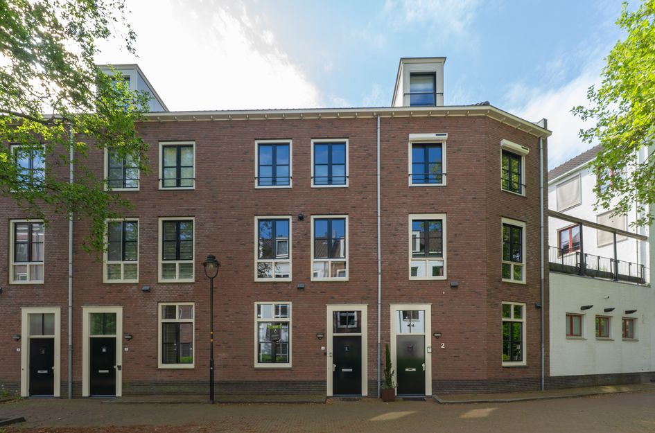 De Beeringen 4