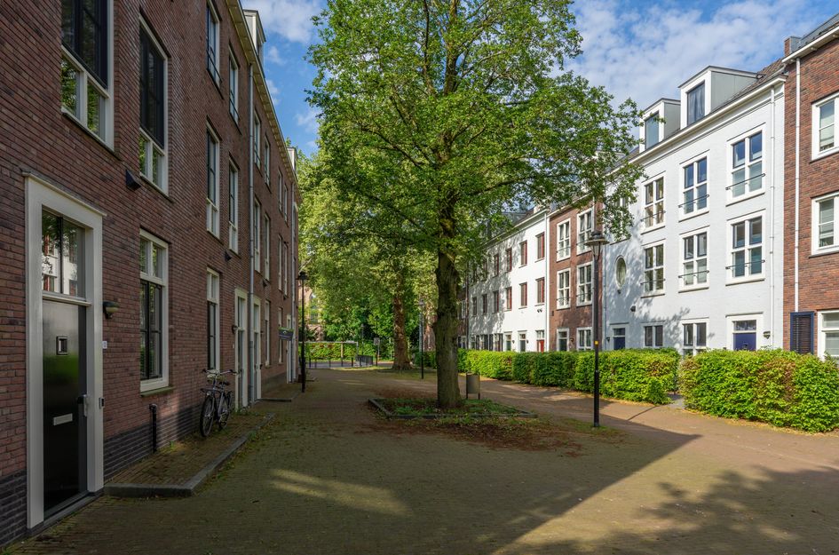 De Beeringen 4