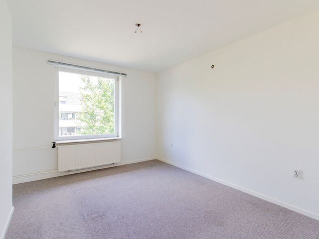 Veldekelaan 25A, Beek