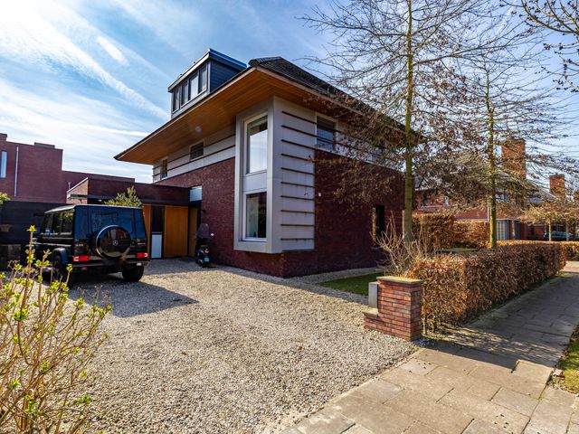 Otto Cluivinglaan 32, Eelderwolde