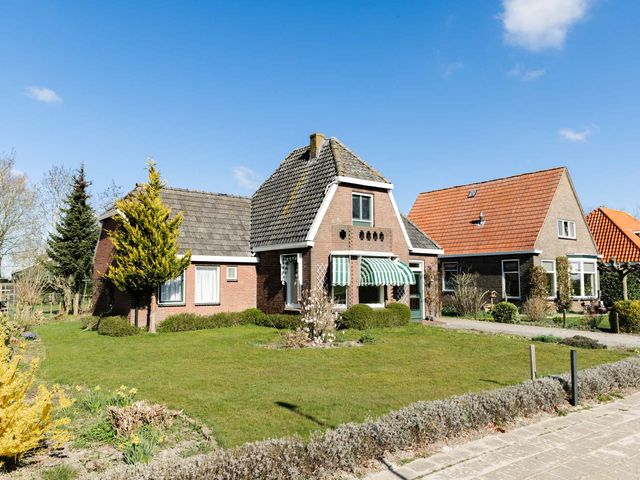 Van Aylvaweg 50, Witmarsum