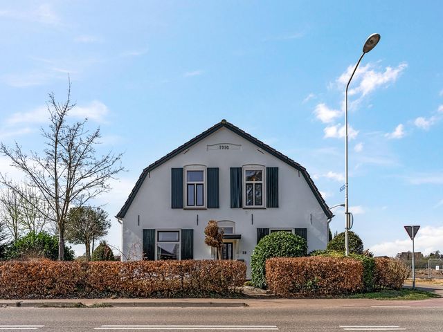 Vossenpelssestraat 59, Lent
