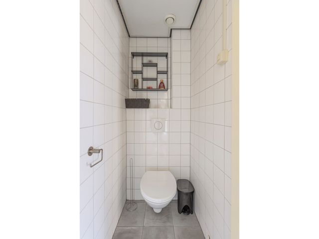 Admiraal de Ruyterweg 41, Zwijndrecht