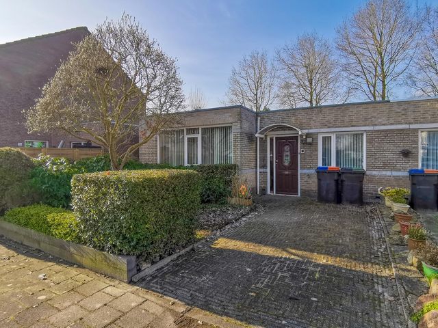 Breskensstraat 32, Tilburg