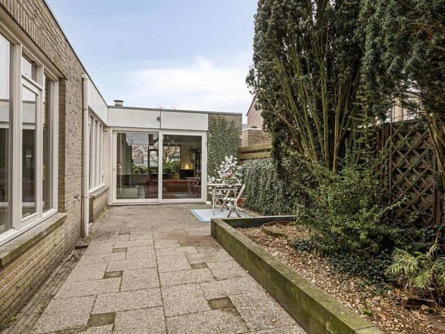 Breskensstraat 32, Tilburg
