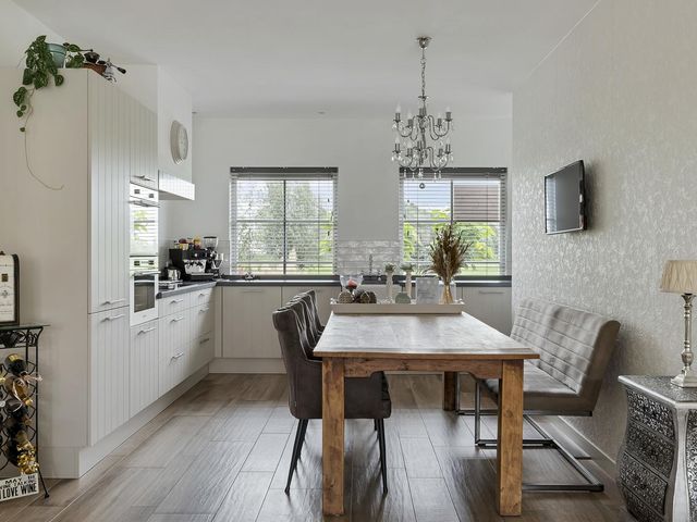 Wagengouw 112, Broek In Waterland