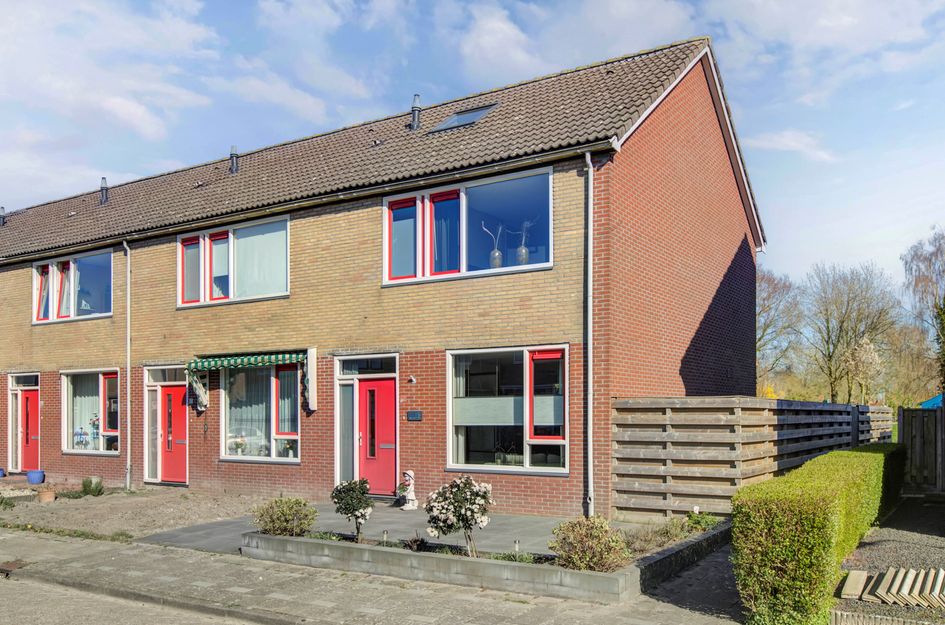 Vrouwezand 19