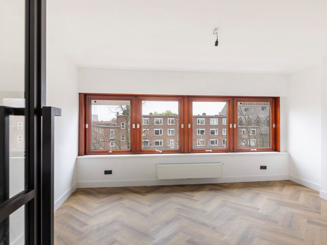 Dorpsweg 59A03, Rotterdam