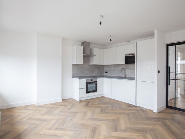 Dorpsweg 59A03, Rotterdam