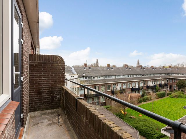 Dorpsweg 59A03, Rotterdam