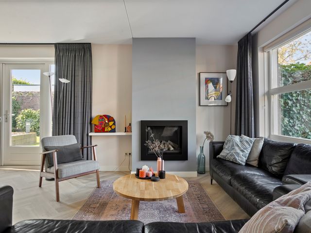 Koos Veraartstraat 16, Steenbergen