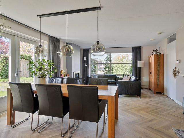 Koos Veraartstraat 16, Steenbergen