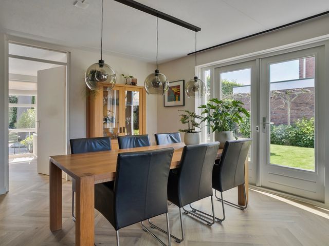 Koos Veraartstraat 16, Steenbergen