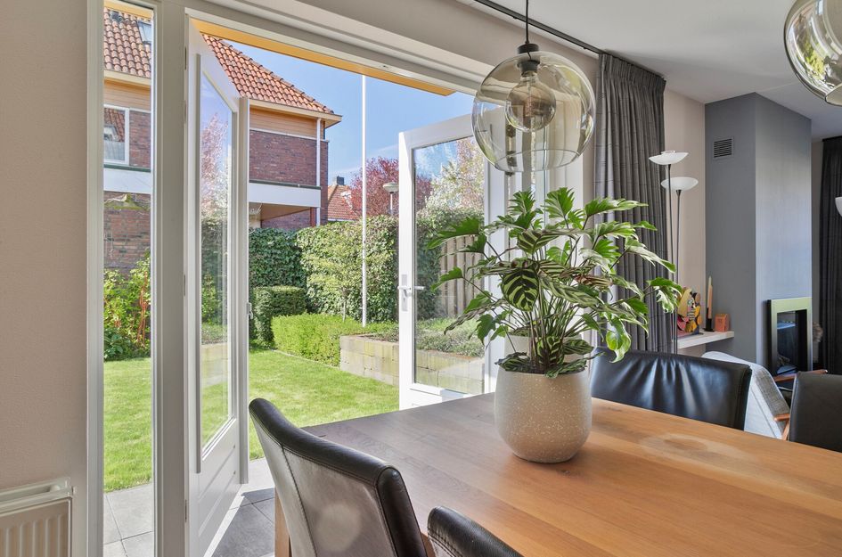 Koos Veraartstraat 16
