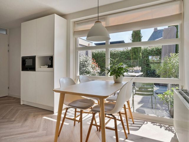Koos Veraartstraat 16, Steenbergen