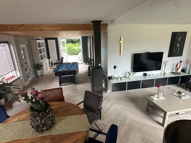 Ifftemalaan 51, Leek