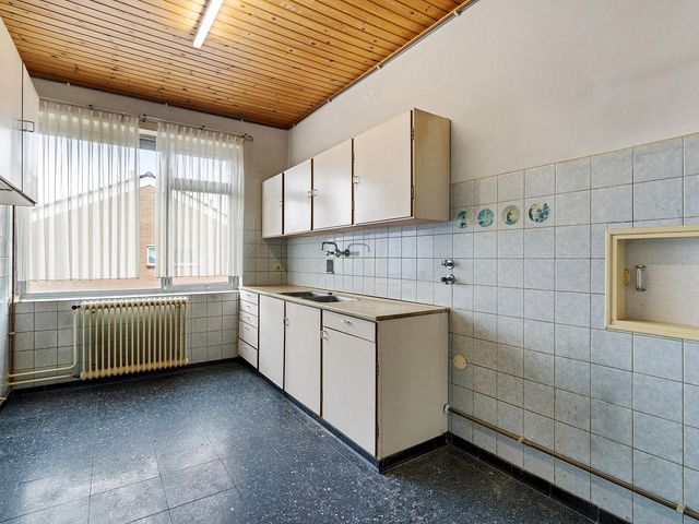 Wilhelm van Herlestraat 1, Heerlen