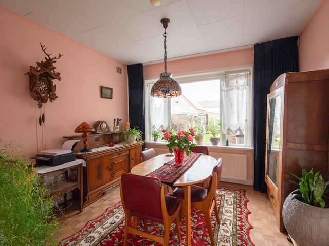 Venneperweg 415, Nieuw-Vennep