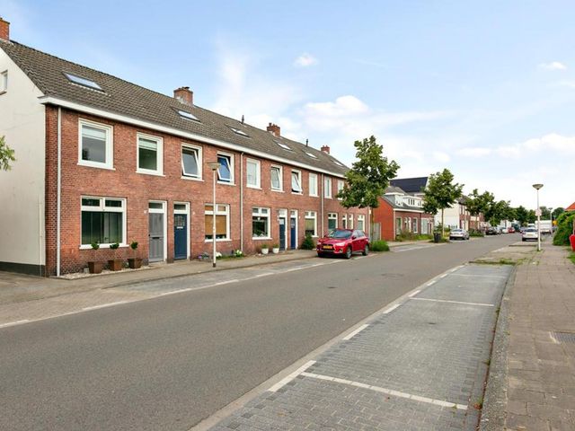 Voortsweg 53, Enschede